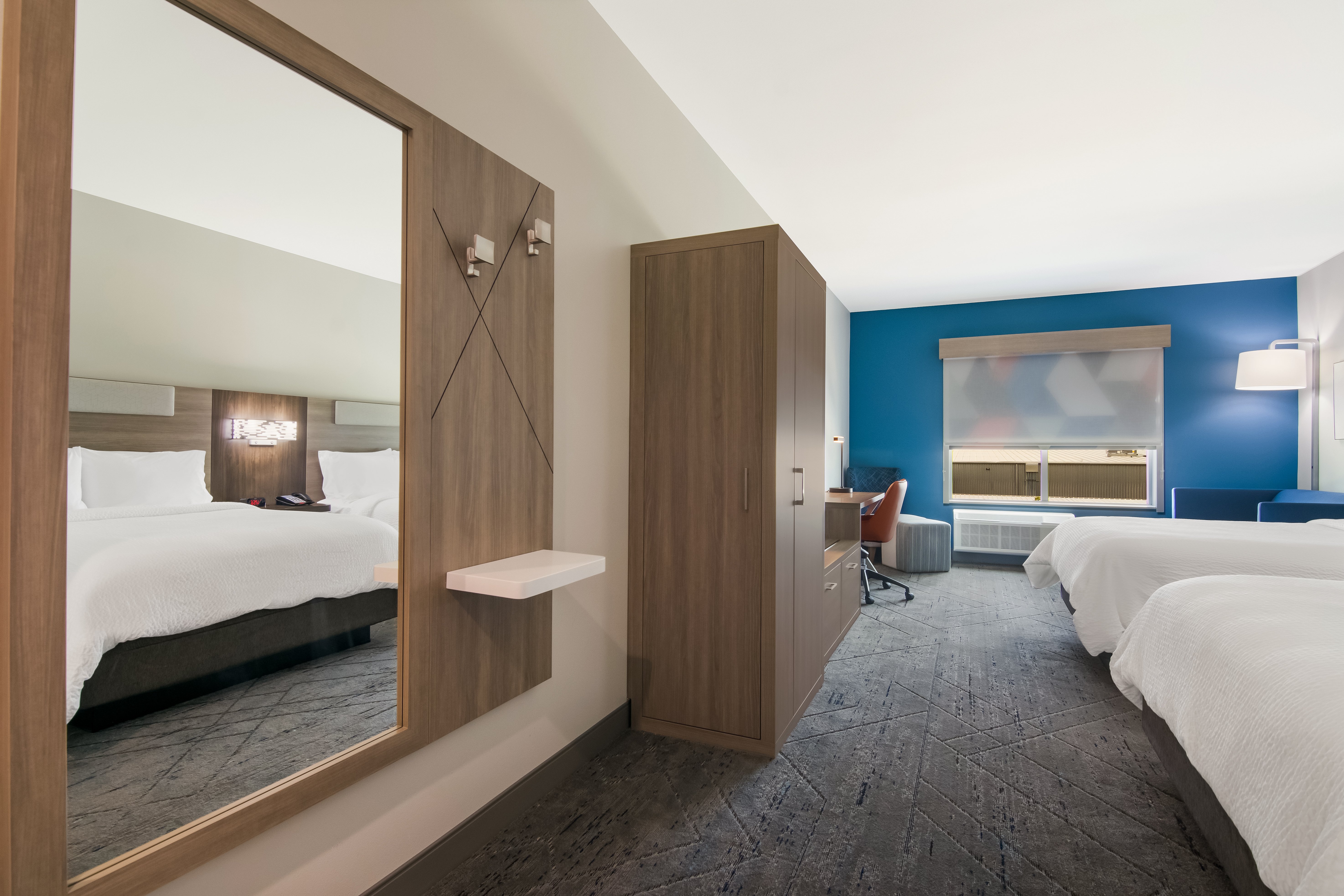 holiday inn express and suites springdale fayetteville area an ihg hotel