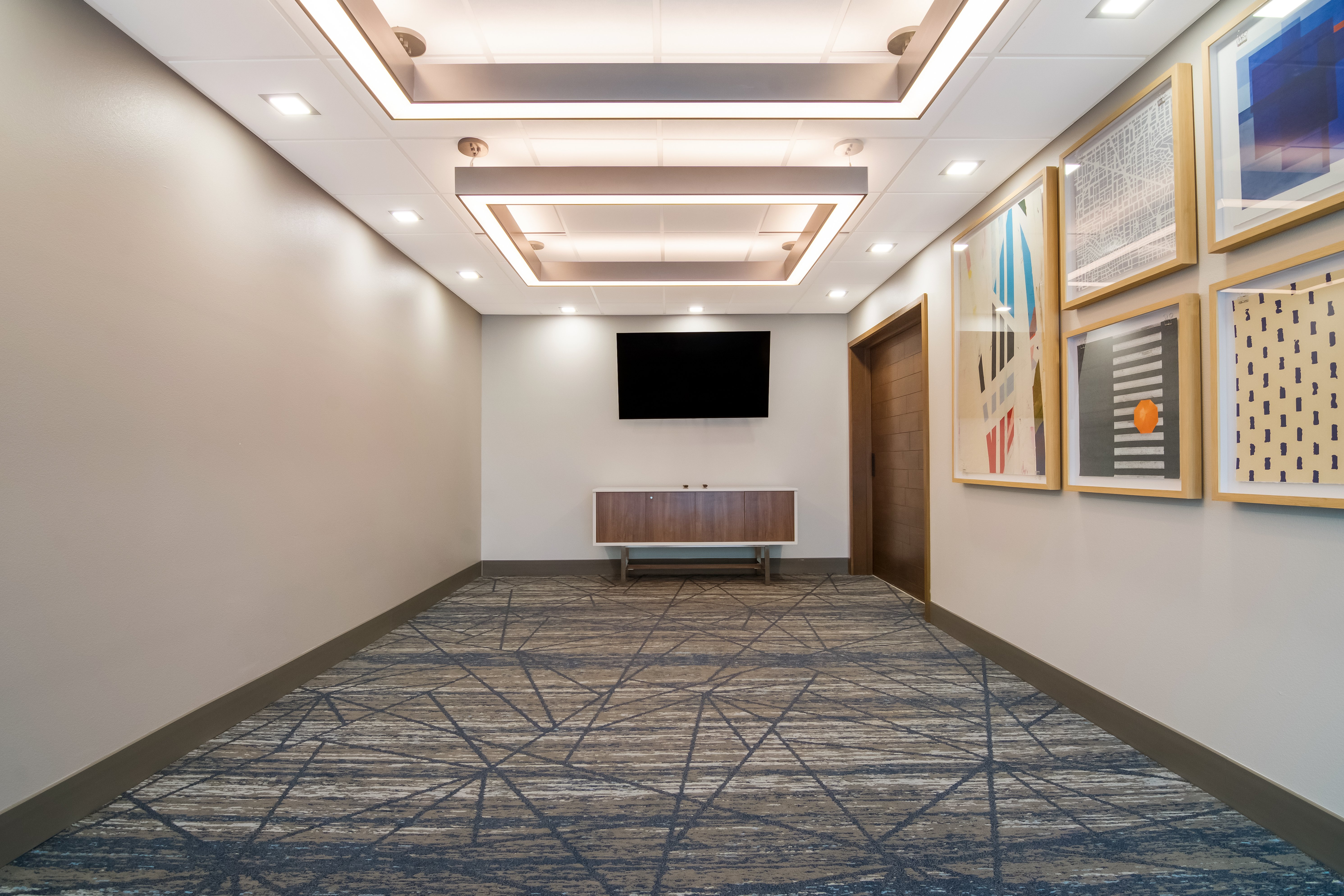 holiday inn express and suites springdale fayetteville area an ihg hotel