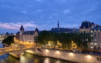 hotel les rives de notre dame