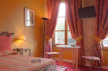 hotel les rives de notre dame
