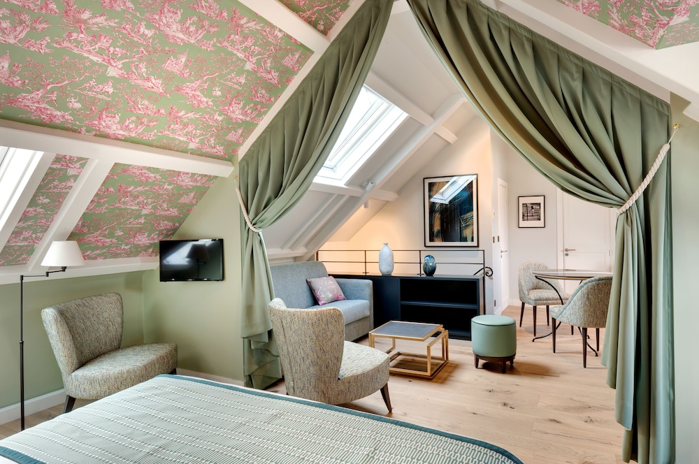 hotel les rives de notre dame