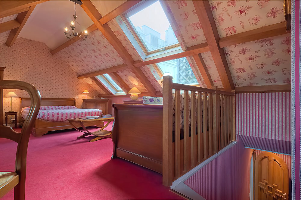 hotel les rives de notre dame