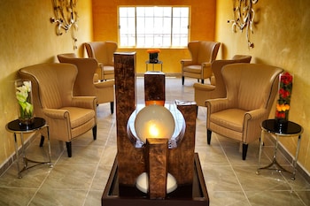 los cedros hotel inn