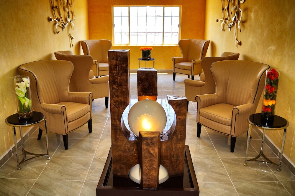 los cedros hotel inn