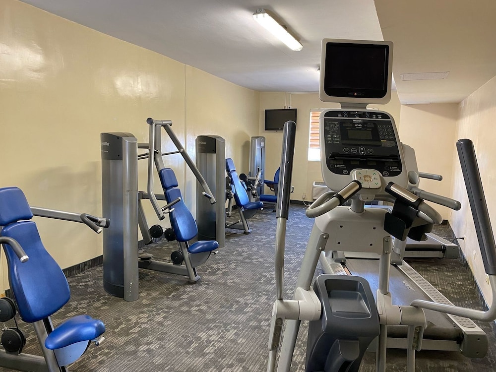 los cedros hotel inn