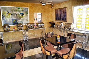 los cedros hotel inn