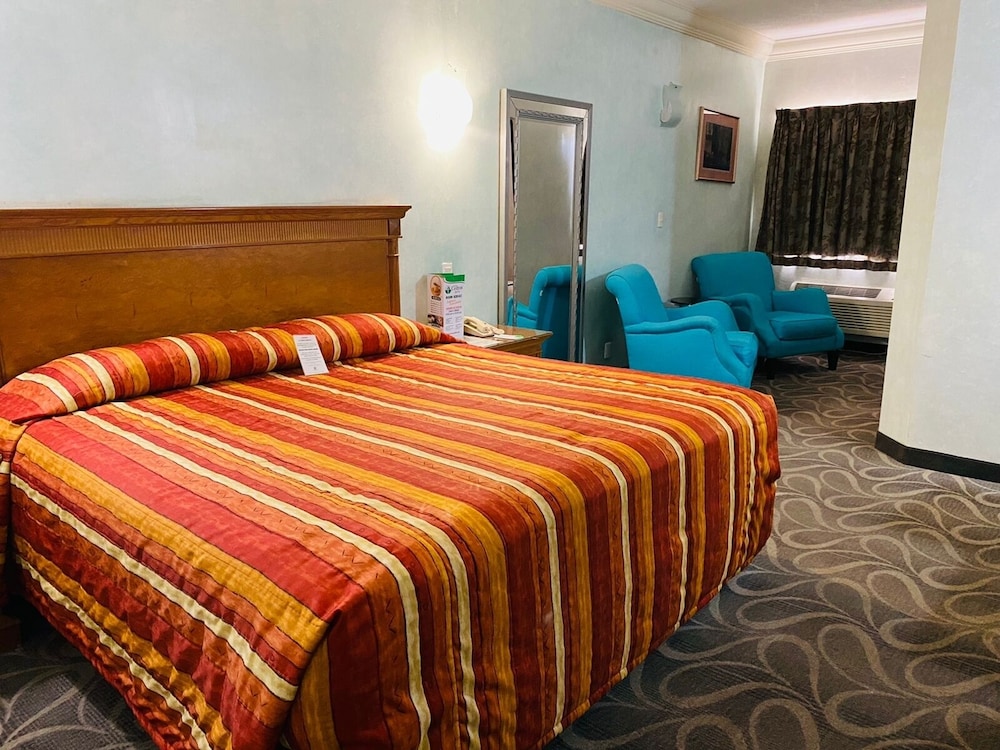 los cedros hotel inn