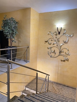 los cedros hotel inn