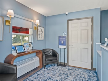 Ocala Suites,,2 star