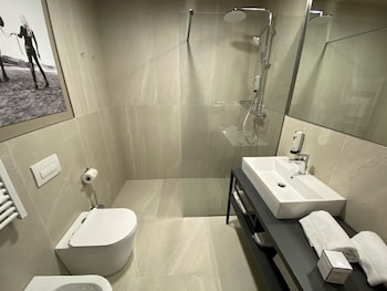 amedia hotel milano a trademark by wyndham