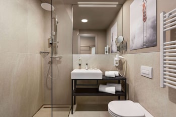 amedia hotel milano a trademark by wyndham