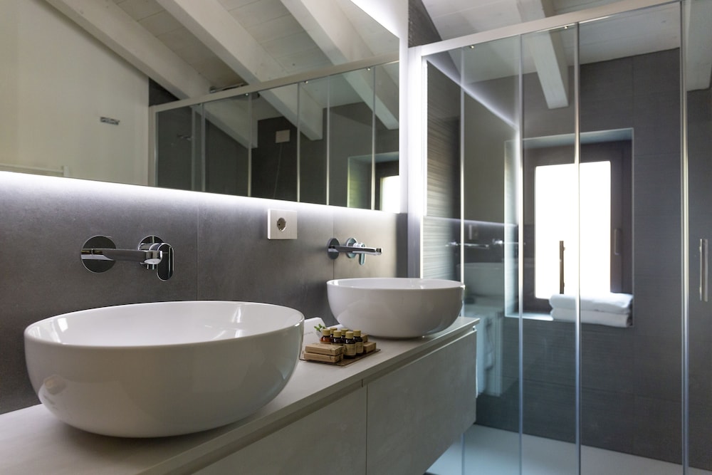 le stanze del lago villa seta