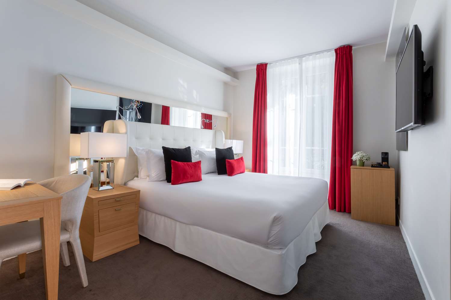 hotel camille paris gare de lyon tapestry collection by hilton