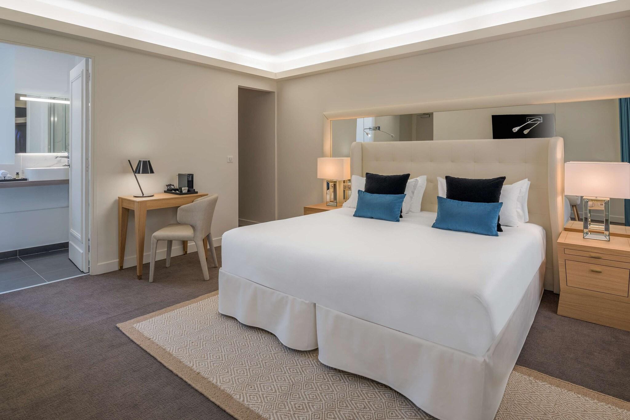 hotel camille paris gare de lyon tapestry collection by hilton