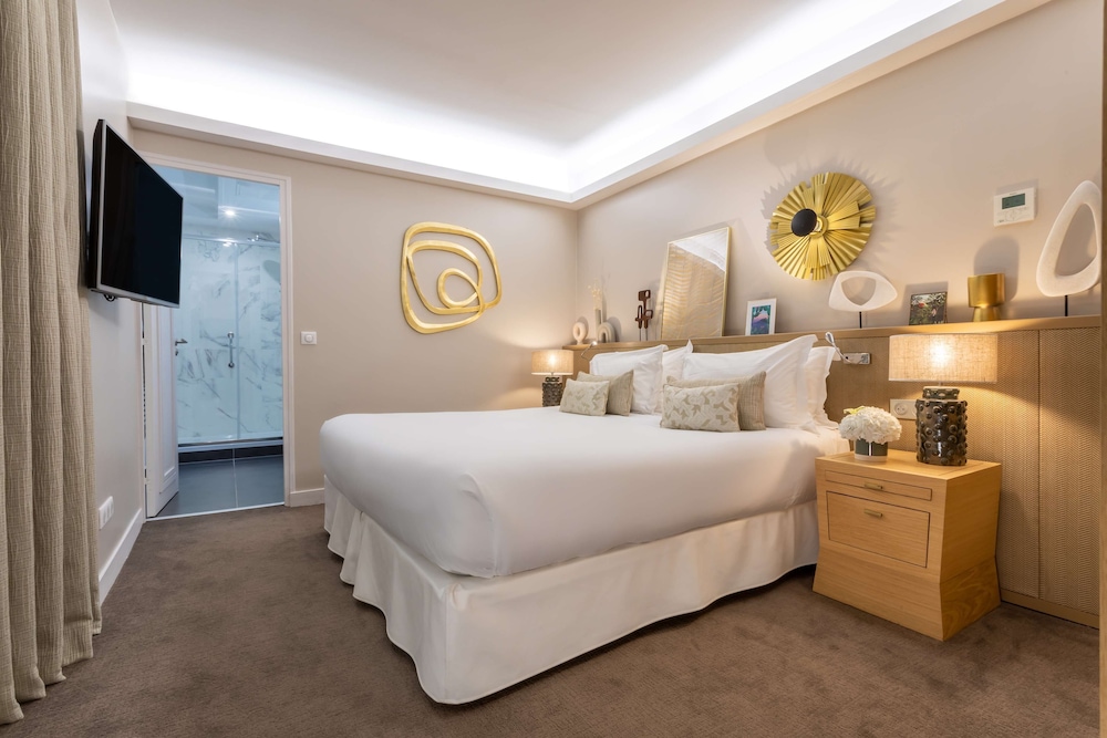 hotel camille paris gare de lyon tapestry collection by hilton