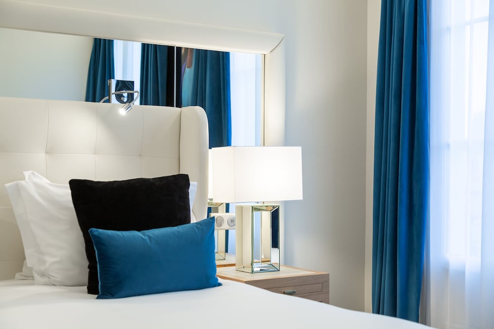 hotel camille paris gare de lyon tapestry collection by hilton
