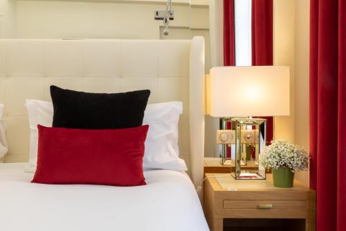 hotel camille paris gare de lyon tapestry collection by hilton