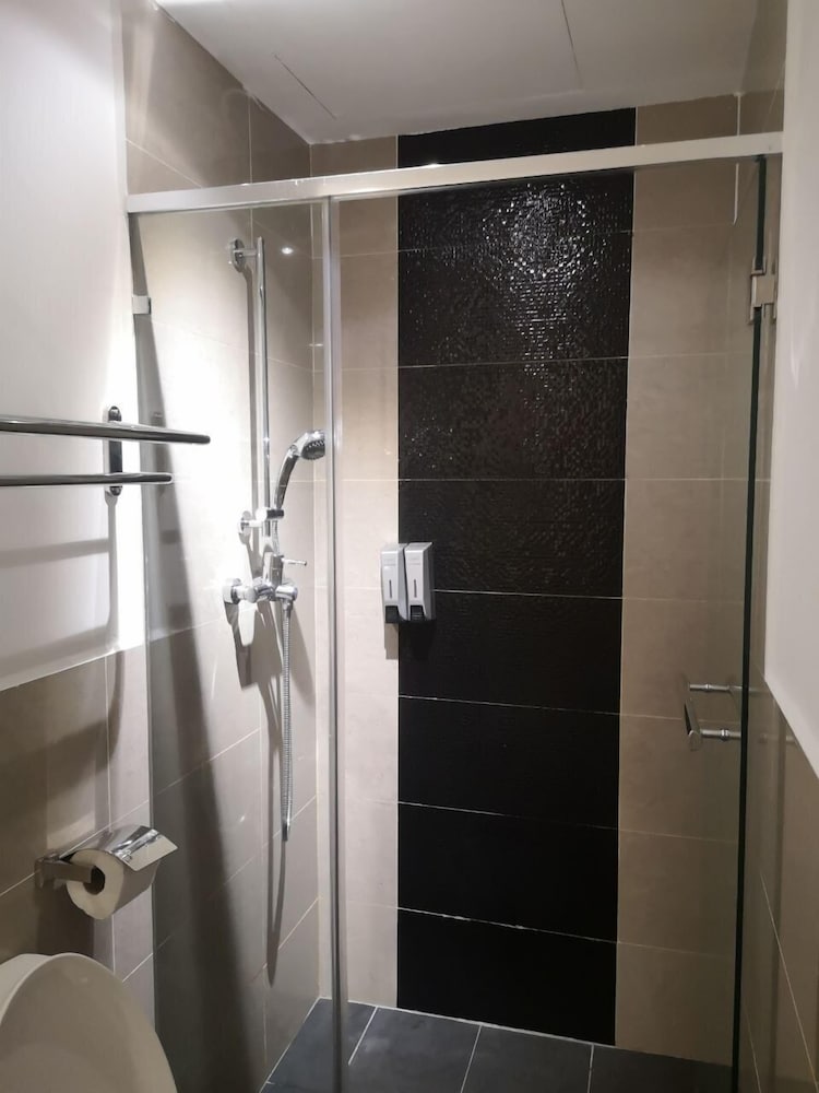 suites at imperial bangsar by plush
