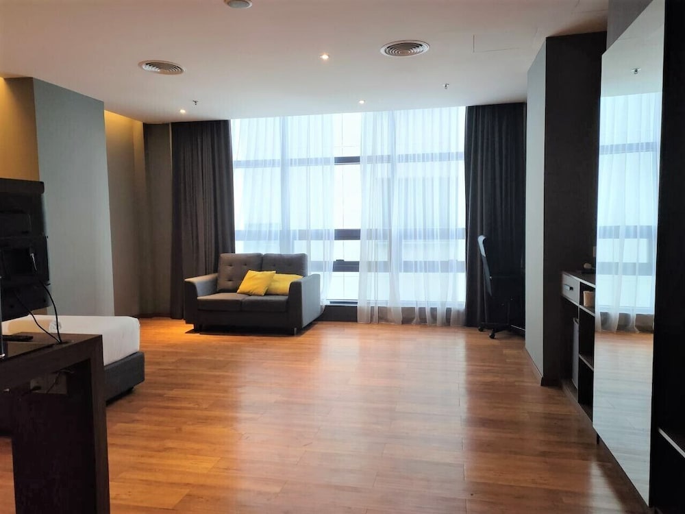 suites at imperial bangsar by plush