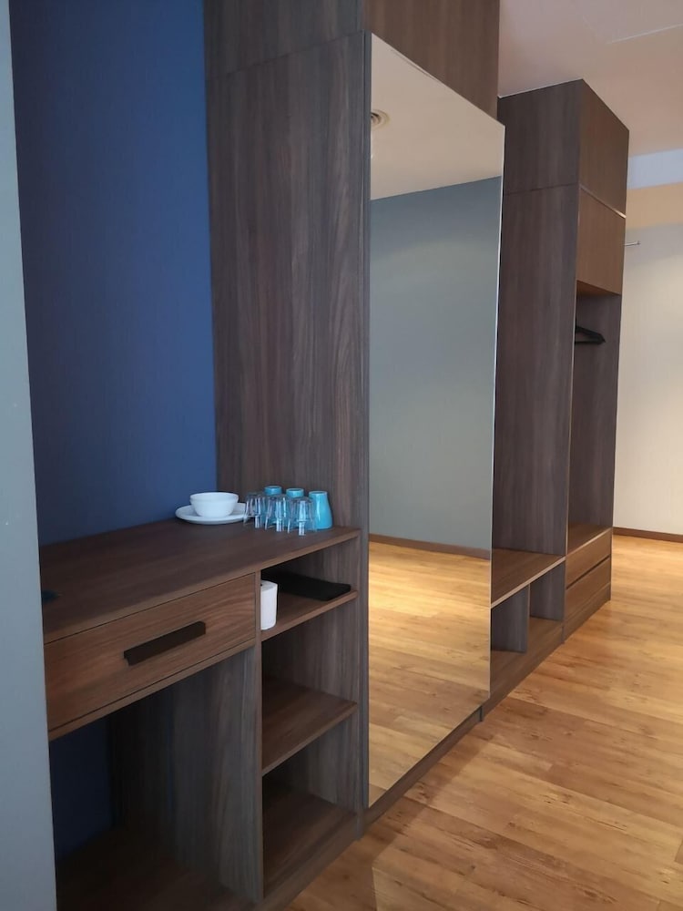 suites at imperial bangsar by plush