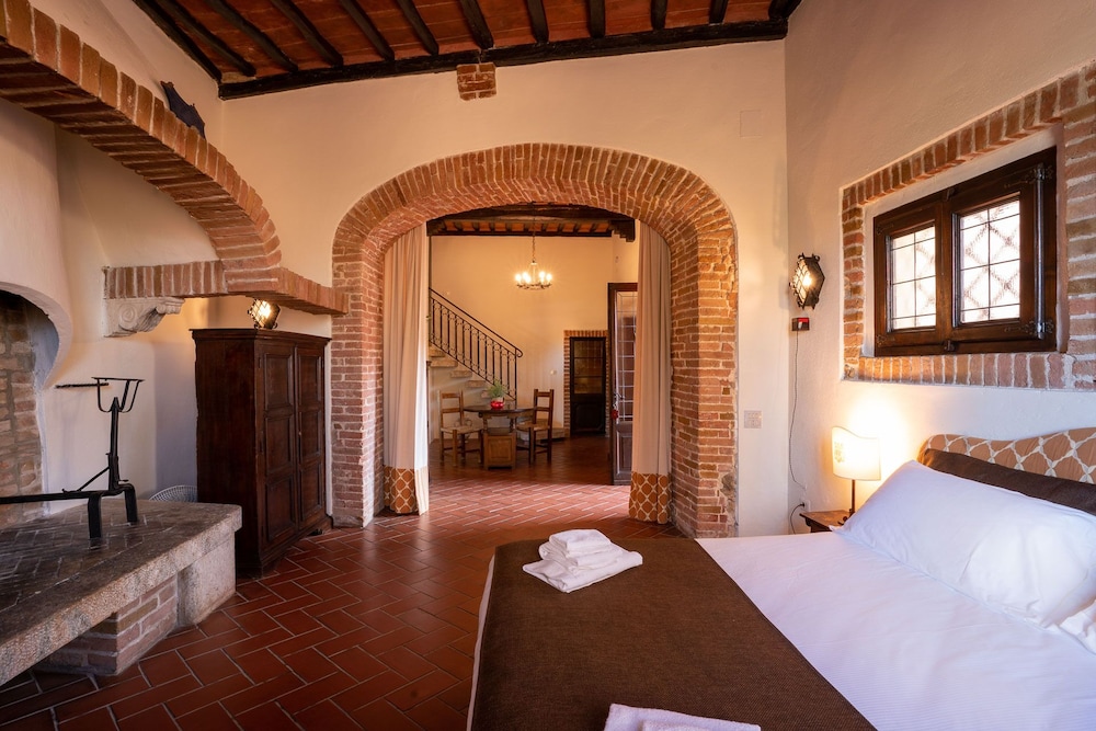 borgo san lorenzo a linari