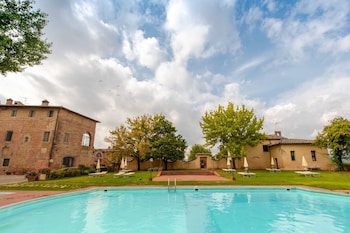 borgo san lorenzo a linari