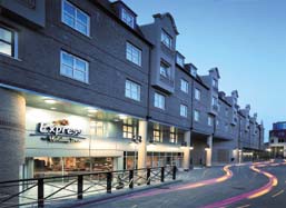 holiday inn express london hammersmith by ihg