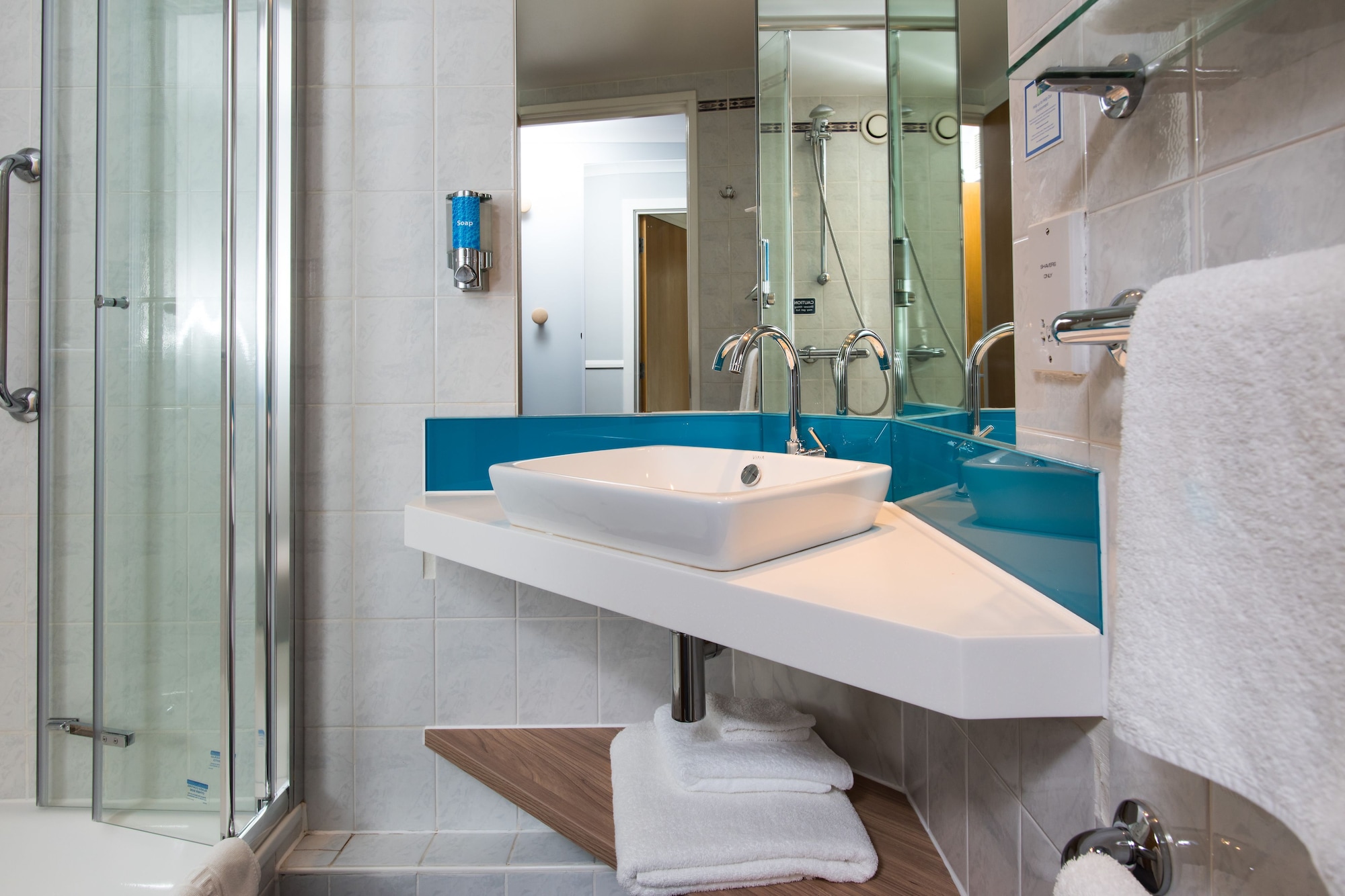 holiday inn express london hammersmith by ihg