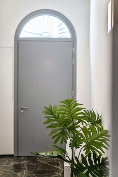 welive trapani luxury apartments and pool
