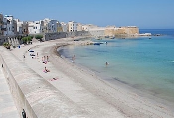 welive trapani luxury apartments and pool