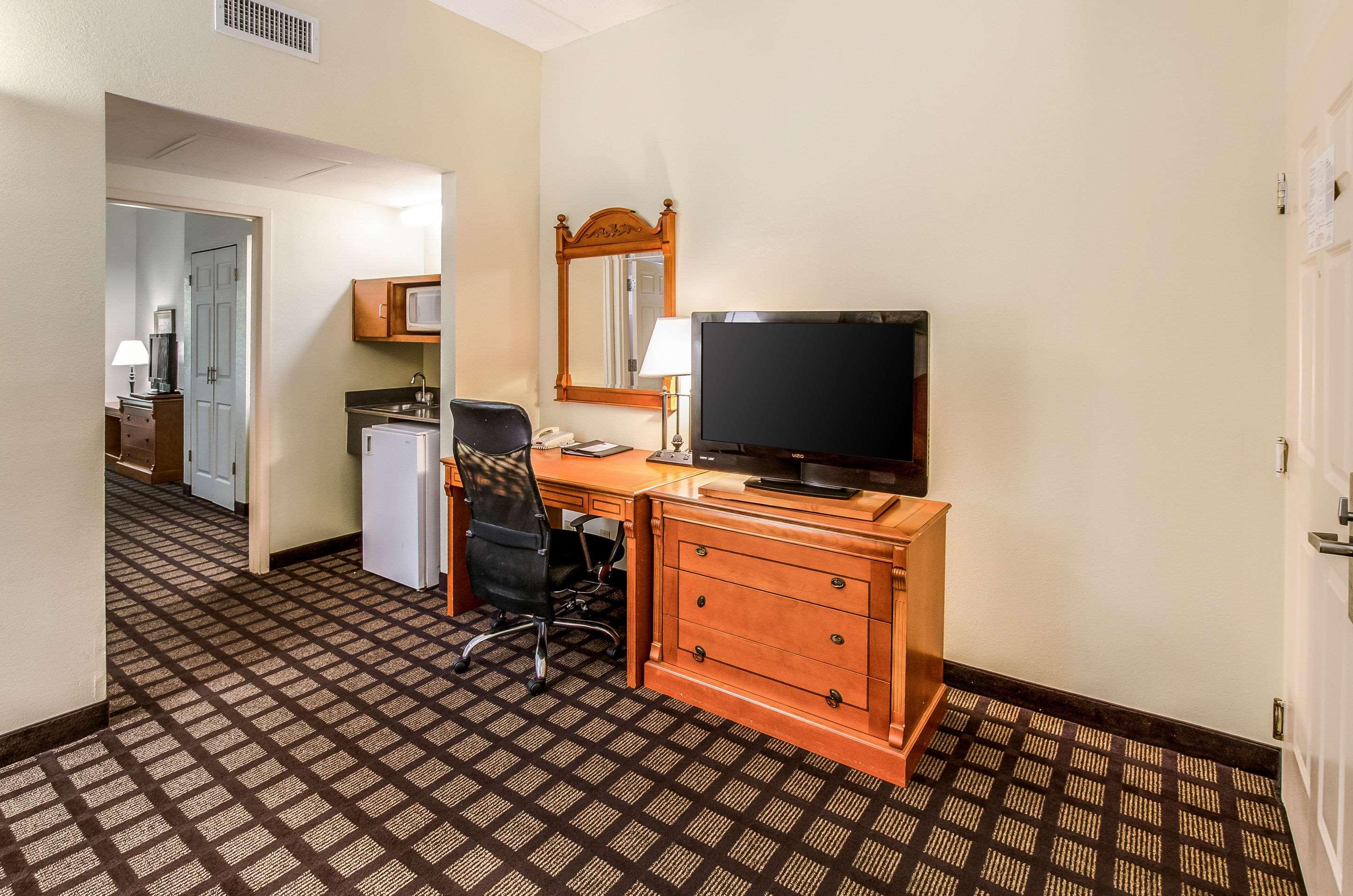 best western plus savannah gateway