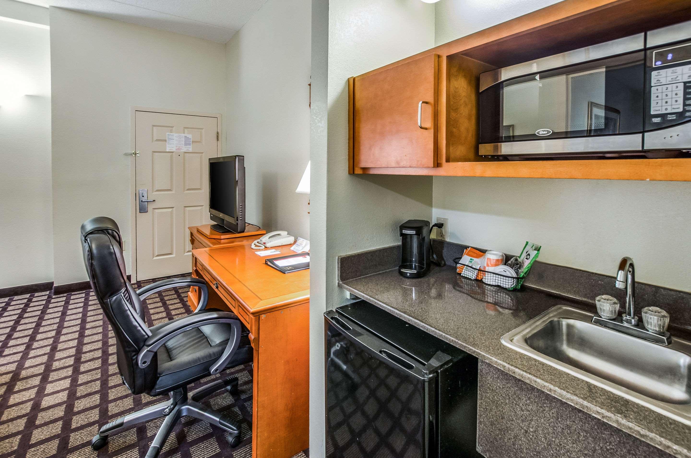 best western plus savannah gateway