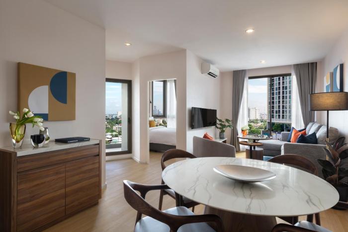 oakwood suites tiwanon bangkok