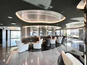 oakwood suites tiwanon bangkok