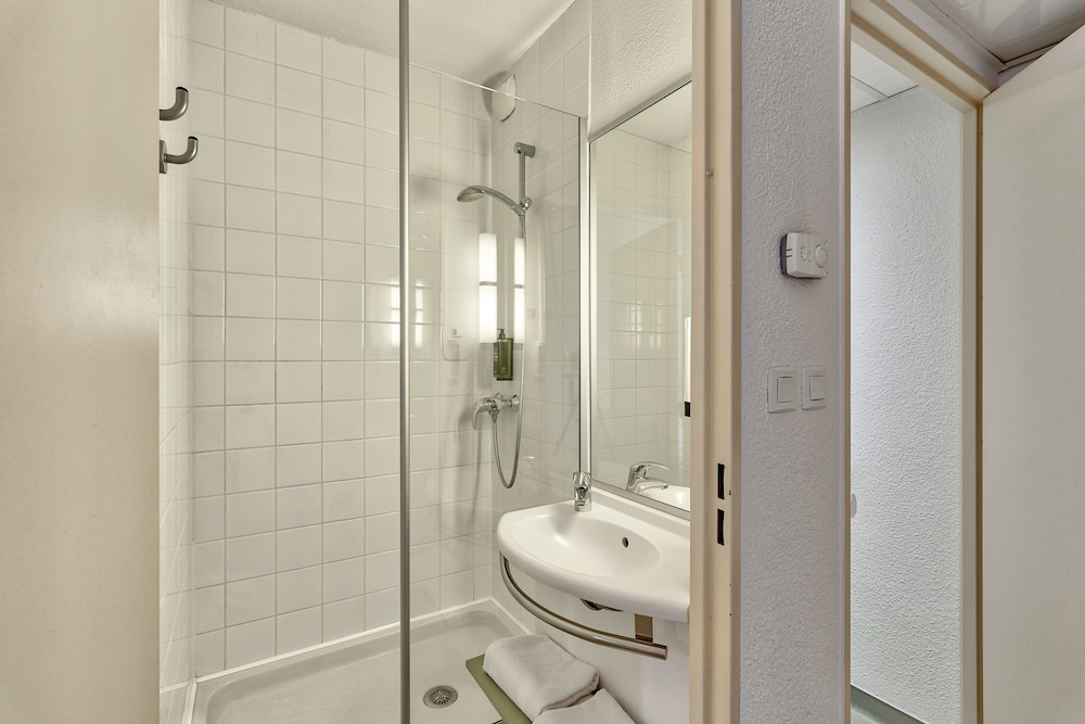 ibis budget montlucon