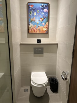 dresort at downtown east