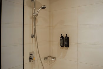 dresort at downtown east