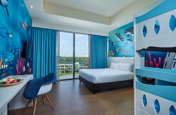 dresort at downtown east