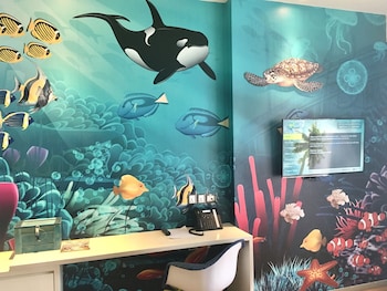 dresort at downtown east