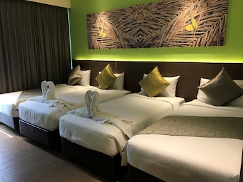 dresort at downtown east