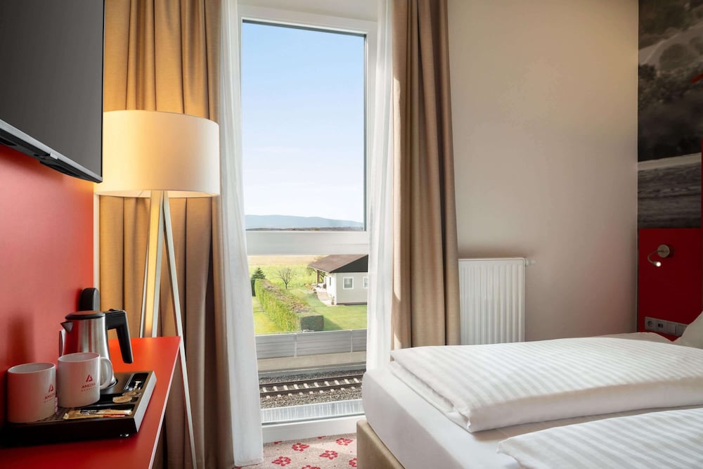 amedia express graz airport a trademark by wyndham