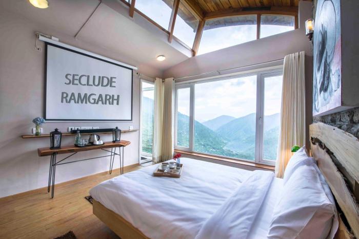 seclude ramgarh cliffs edge