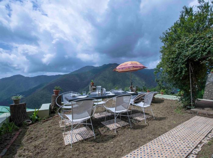 seclude ramgarh cliffs edge