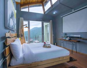 seclude ramgarh cliffs edge