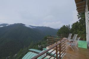 seclude ramgarh cliffs edge