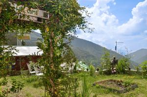 seclude ramgarh cliffs edge