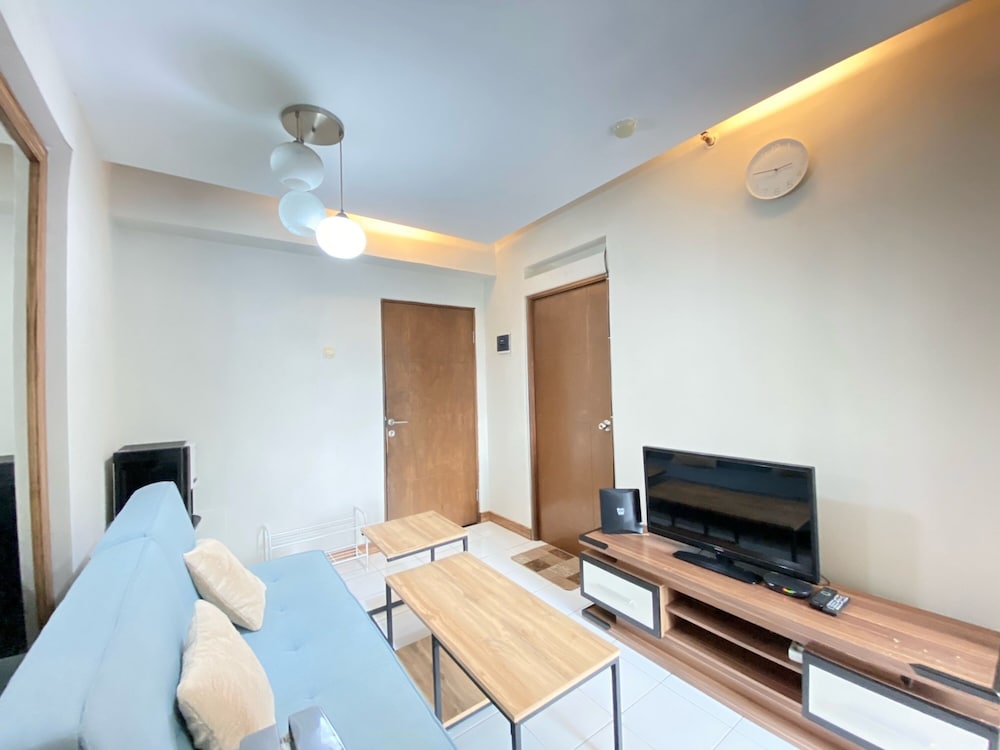 nice 2br apartment at gateway ahmad yani cicadas