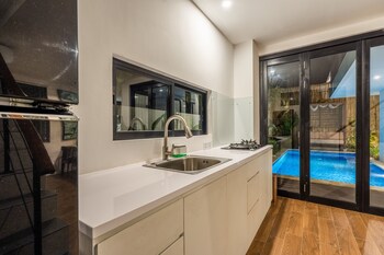 asri cinta villa