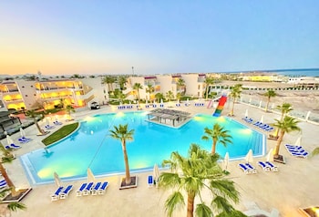 ivy cyrene island resort