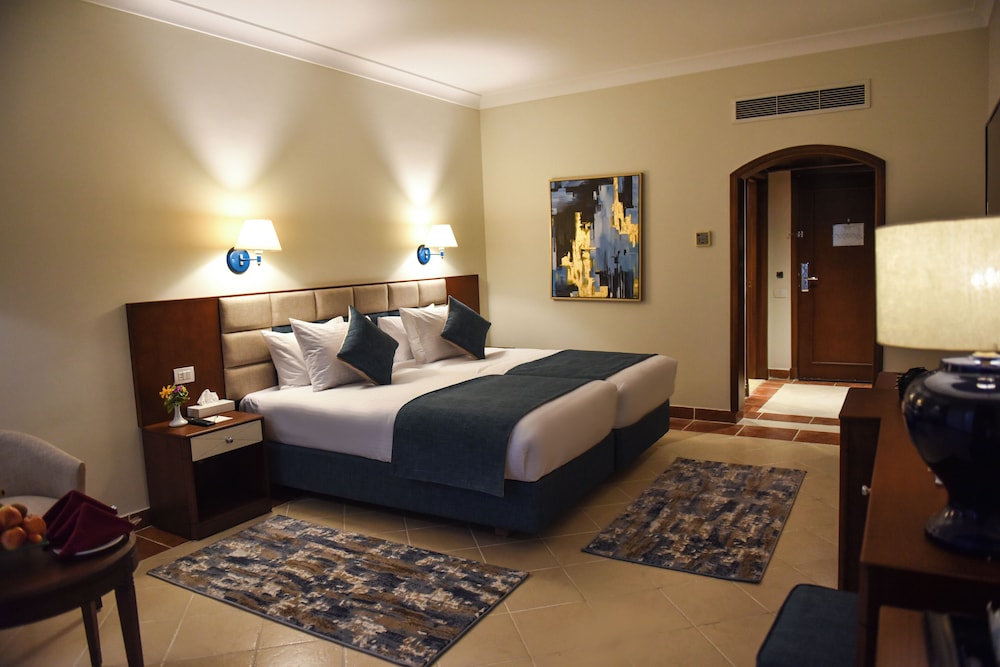 ivy cyrene island resort